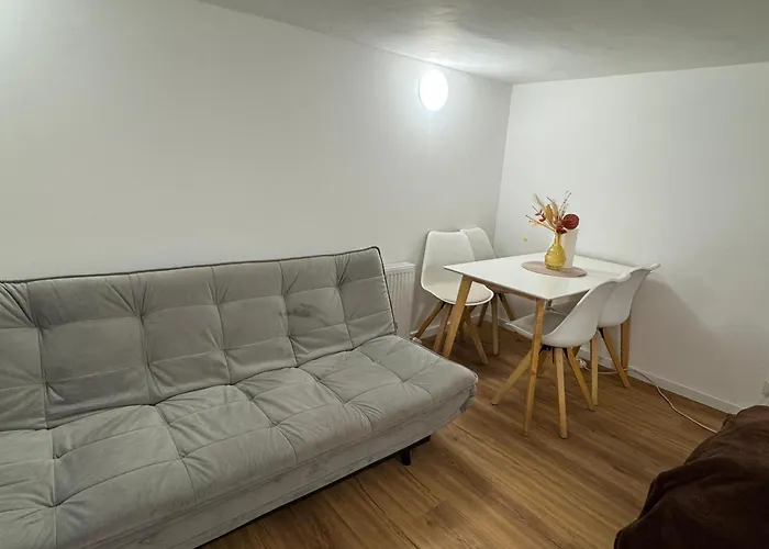 Friends Corner Kitchen *