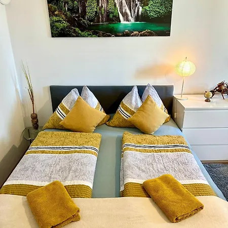 Δωμάτια σε οικογενειακή κατοικία Friends Corner Kitchen *